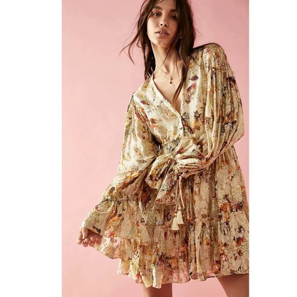 New Free People Rococco Sands Cara Mini Dress $383 SMALL Ivory Tiered Metallic - Picture 1 of 8